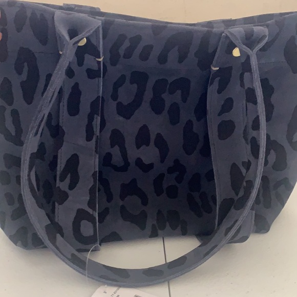 CLARE V. PETIT COUSIN IN MARINE PABLO CAT TOTE BAG - Picture 11 of 11